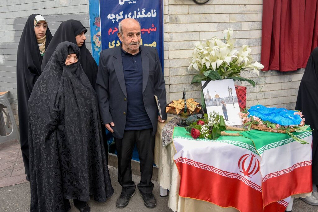 نامگذاری خیابانی در منطقه ۱۴ به نام شهید خالدی با حضور دختران دهه هشتادی