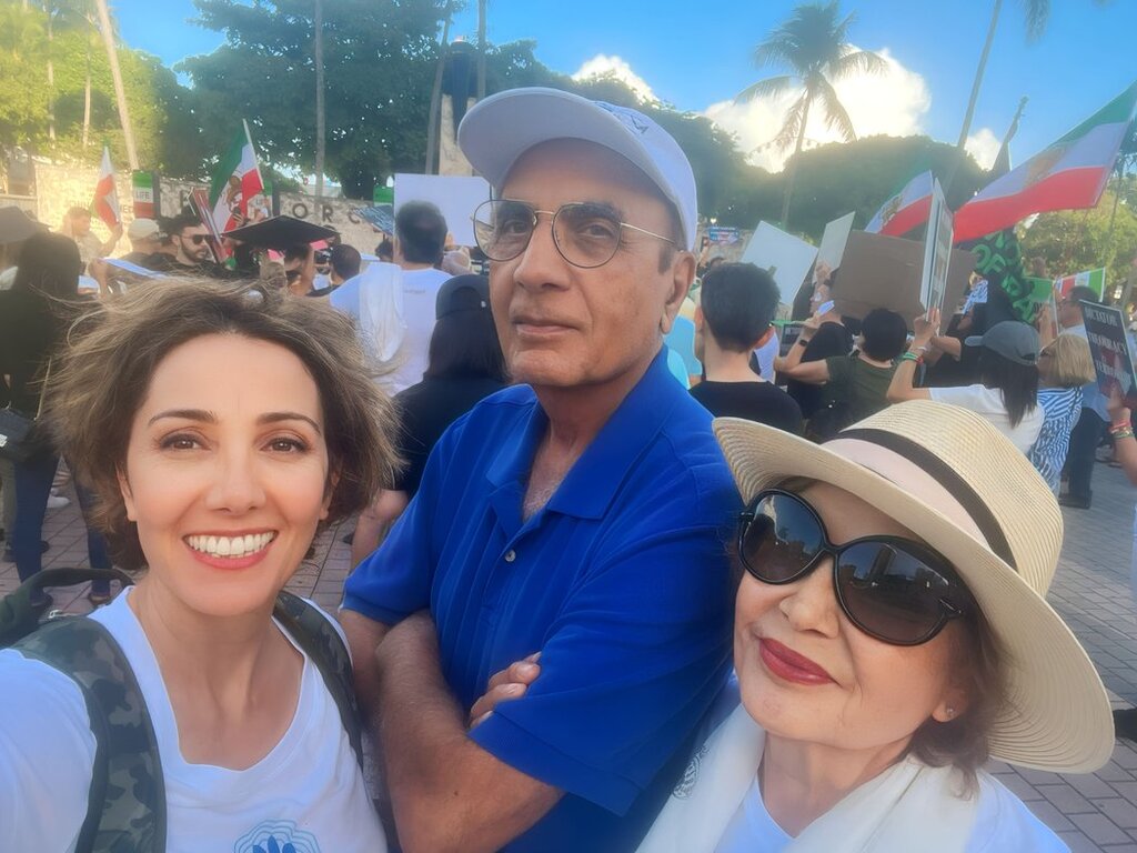 پشت پرده یک عکس؛ اظهارات قابل تامل سلیمینمین درباره پرویز ثابتی و خروج او از مخفیگاه | یک لحظه غفلت کنیم...| ماجرای صهیونیستها، شعبان بیمخ و ثابتی