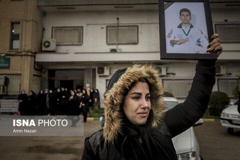 وداع تلخ مردم و خانواده های داغدیده با ۳ ورزشکار فوت شده در زلزله ترکیه