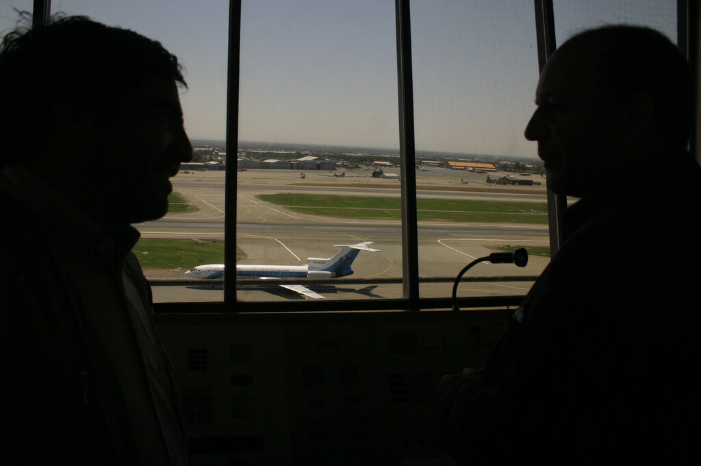 ۴۶سال قبل در برج مراقبت فرودگاهمهرآباد اتفاق افتاد | تماسشهروندان از چند محلهتهران بابت مشاهده بشقاب پرنده | بازی موش و گربه آدم فضاییها