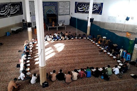 طرحی که مسجد را با مدرسه پیوند می‌دهد | خلاقیت جوانان مسجد قائم آل‌محمد(عج) شهران جنوبی کشوری شد 