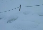 وضعیت بحرانی در کوهرنگ در چهارمین روز بارش برف | تخلیه اضطراری برخی خانه‌های روستایی | نیاز فوری ‌به تجهیزات برف‌روبی