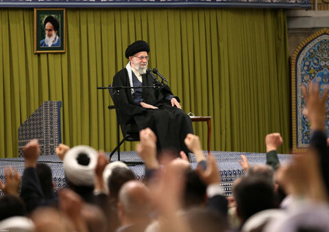 رهبر انقلاب: ۲۲ بهمن روز تاریخی بود؛ به ملت ایران اظهار تعظیم می‌کنم
