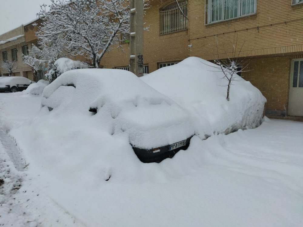ارتفاع برف در منطقه یک تهران