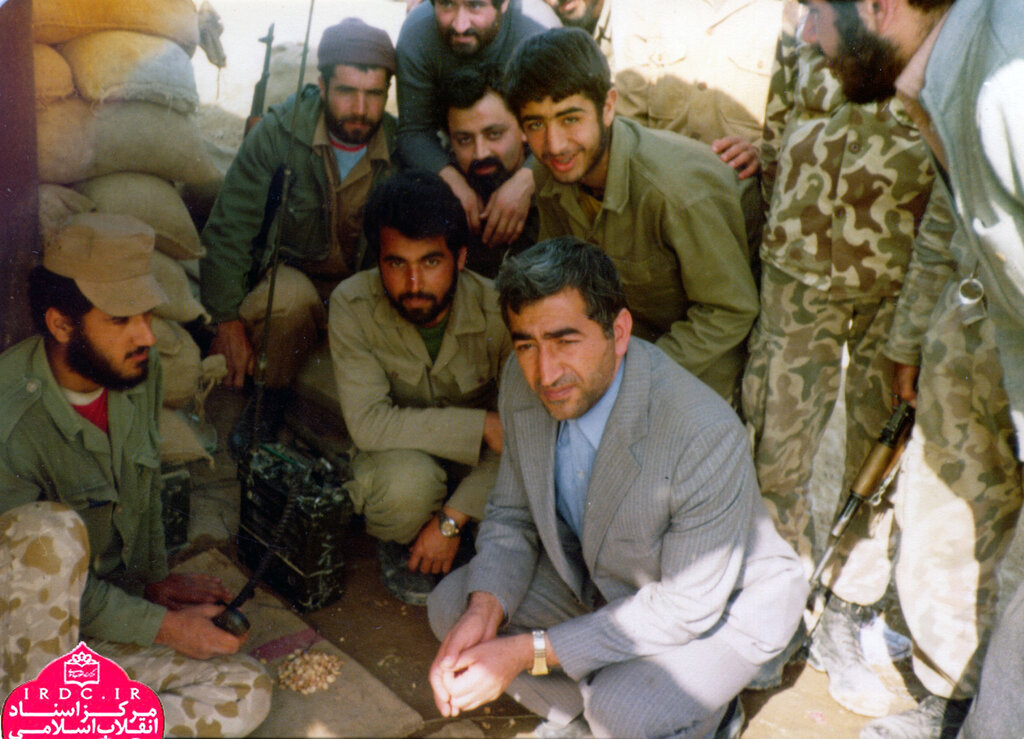 مردمی زیست و مردمی رفت | کارگری که معاون نخستوزیر شد