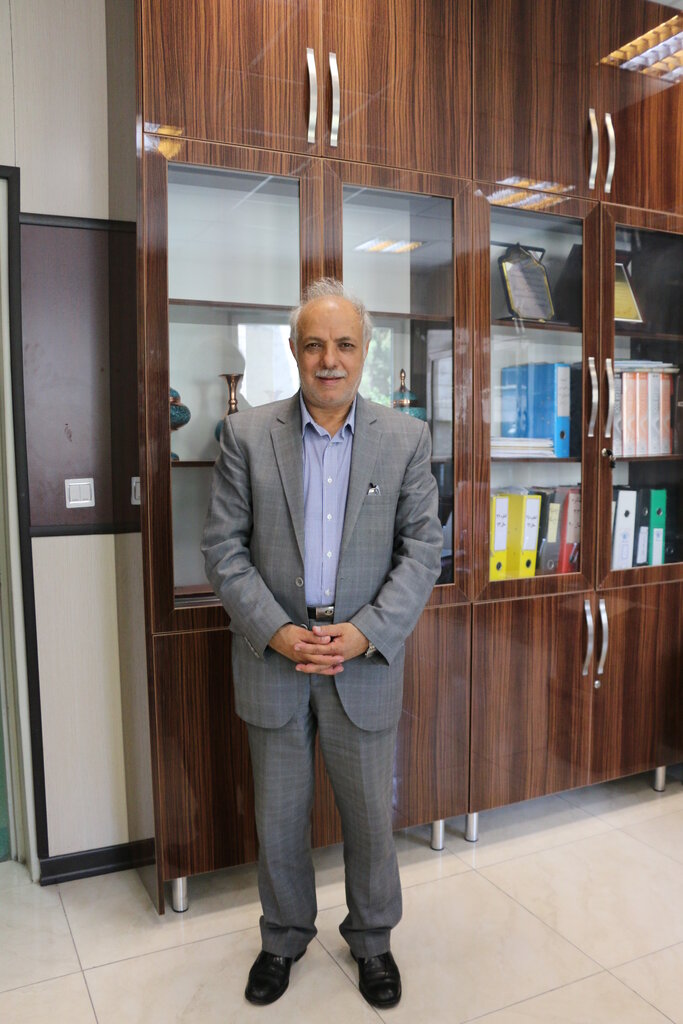 قهرمان محله | چرا این زن زرتشتی به دیدار مراجع تقلید رفت؟ | مادر کودکان تالاسمی، ایران را در خاورمیانه سربلند کرد