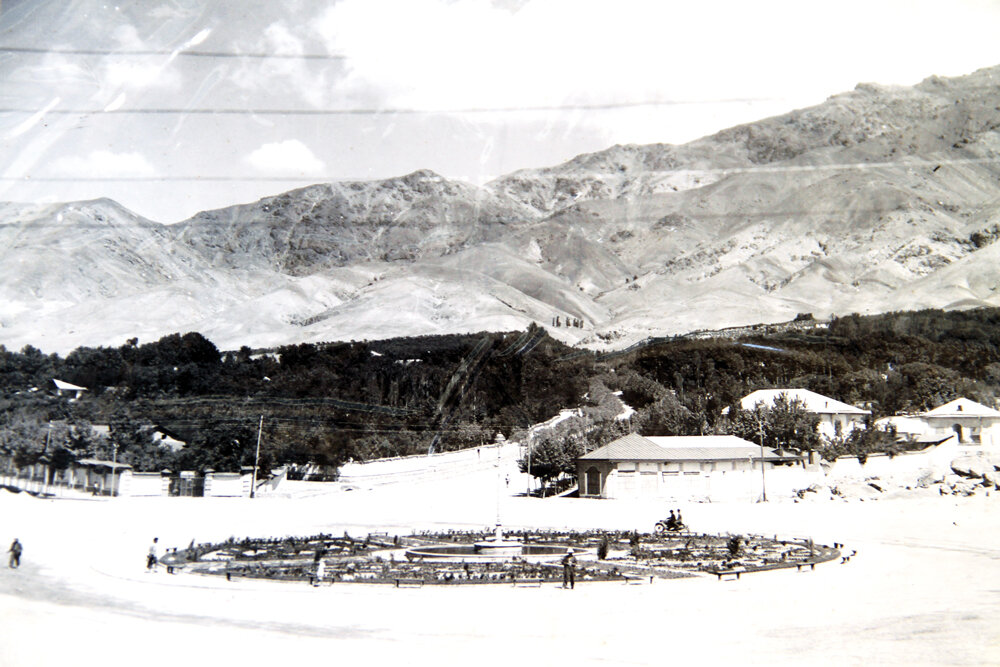 تصاویر کمتر دیده شده از شمیران | طاق نصرت فرشی برای ورود تختی از ملبورن