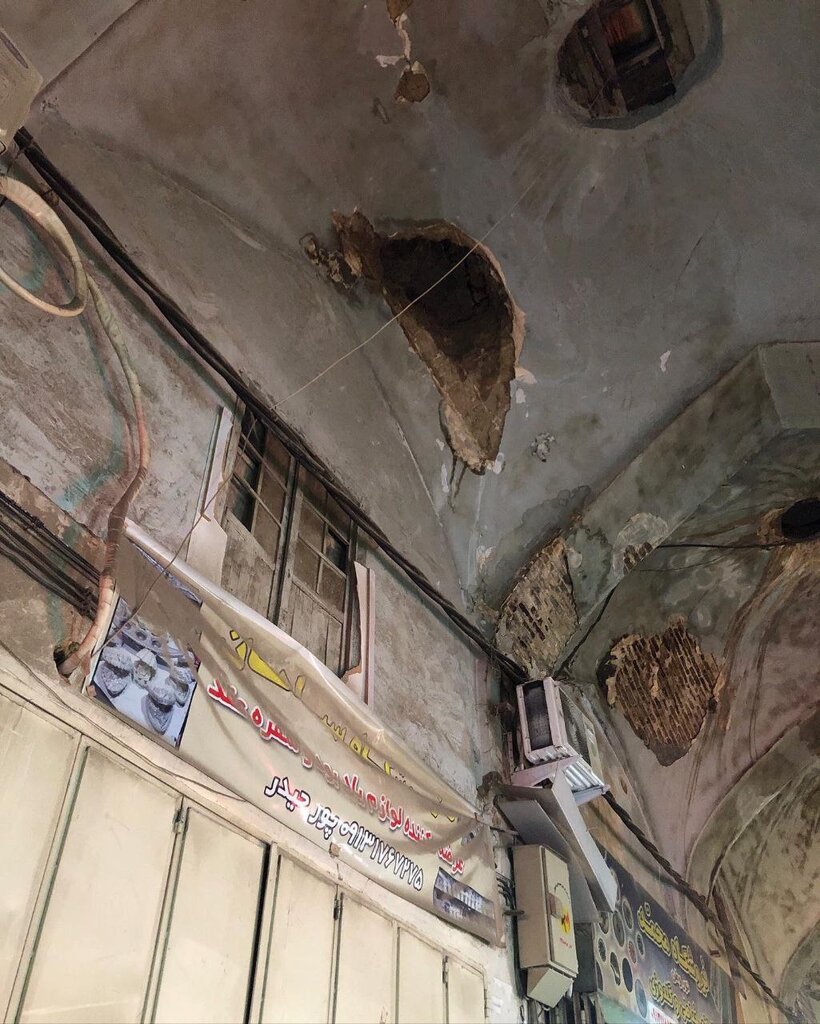 تصاویر | آسیب به بناهای تاریخی اصفهان در بارندگی اخیر | کلیسای وانک ریزش کرد | آسیب سقف بازار نقش جهان