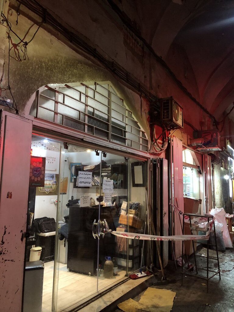 تصاویر | آسیب به بناهای تاریخی اصفهان در بارندگی اخیر | کلیسای وانک ریزش کرد | آسیب سقف بازار نقش جهان