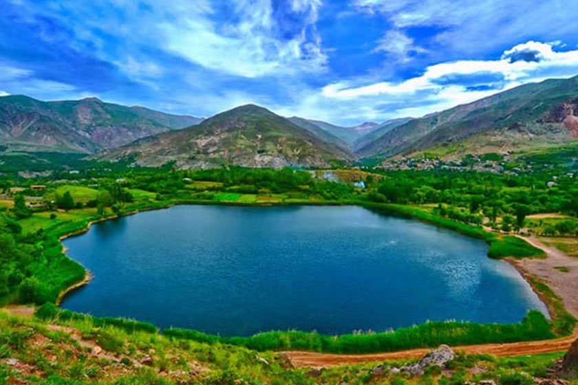 این دریاچه زیبای ایران پس از ۶ سال دوباره یخ زد
