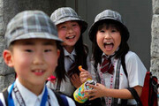 ببینید | عصبانیت نخست وزیر ژاپن ؛ زنگ خطر کاهش جمعیت در ژاپن | ۳۰ میلیارد دلار برای تشویق زوج‌ ها به فرزندآوری!