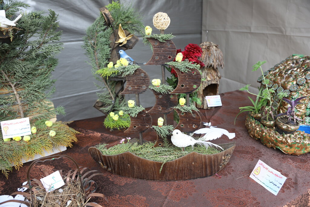 پرواز از آشیانه مهربانی | لانههای دستساز در جشنواره بوستان شقایق