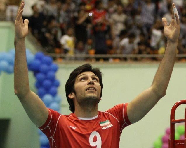 شوک به کاپیتان سابق تیم ملی با سرقت میلیاردی | نقشه برنامهریزی شده سارقین برای دزدی از خانه چهره سرشناس