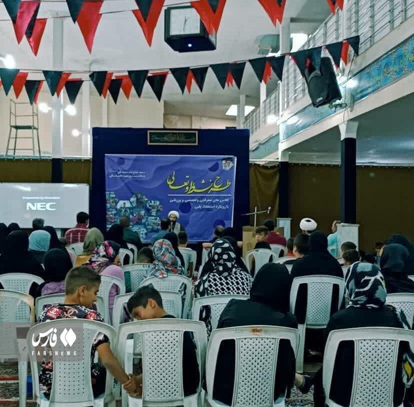 تصاویر | پیرمردها نوجوانان را به مسجد راه نمیدادند اما این طلبه کوچه به کوچه دنبالشان رفت