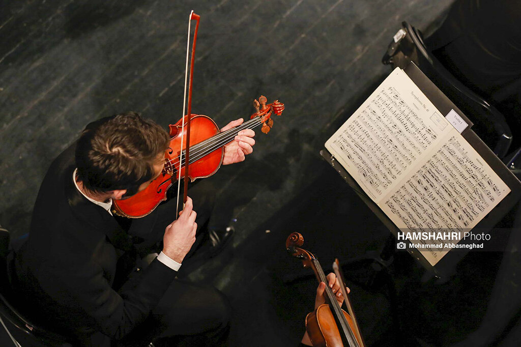 اجرای کنسرت ارکستر سمفونیک تهران در جشنواره موسیقی فجر