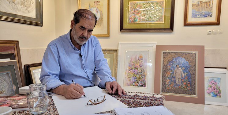 آثار من در مسیر اهداف  انقلاب  اسلامی است|هرسال در جشنواره هنرهای تجسمی شرکت می‌کنم