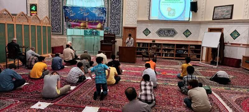  بچه‌های این مسجد مدرک کارشناسی قرآن و حدیث می‌گیرند 