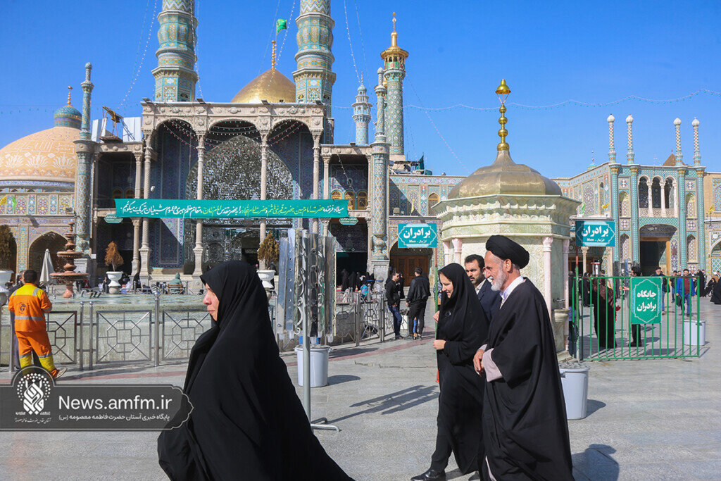 واکنش اتحادیه اروپا به جنجالها درباره حجاب و پوشش سفیر سوئیس در سفر به قم | تصاویر خانم سفیر با چادر مشکی را ببینید