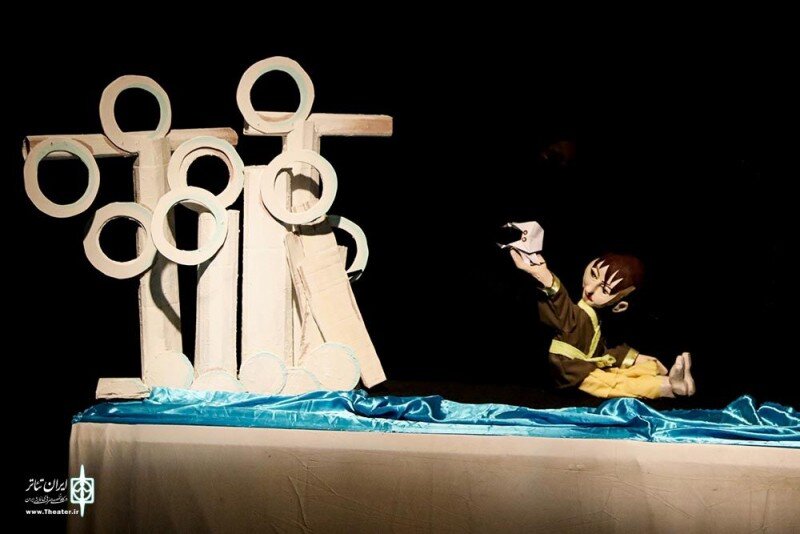 نمایشهای روی صحنه| از آدولف تا عروسی دختر رستم