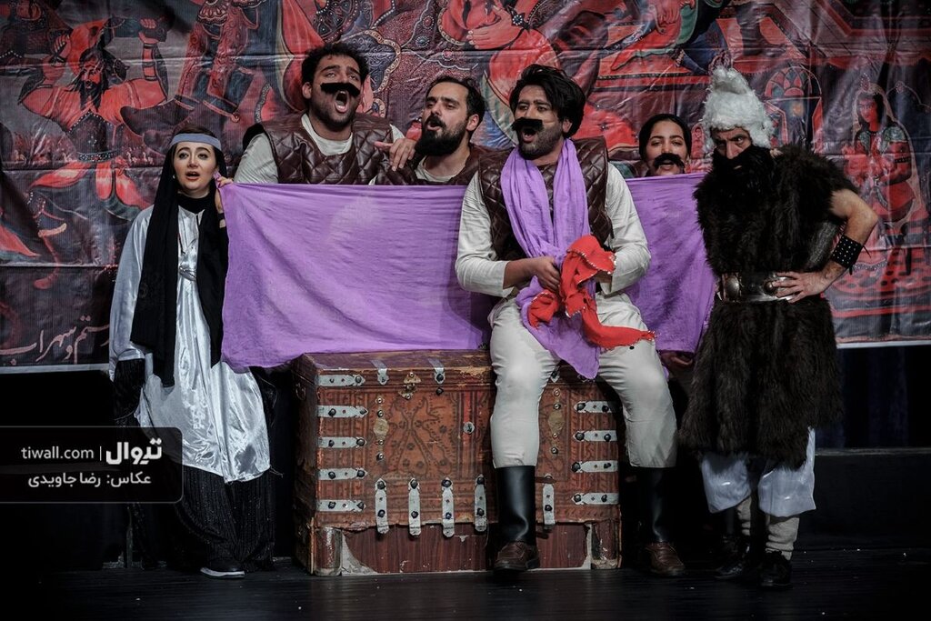 نمایشهای روی صحنه| از آدولف تا عروسی دختر رستم