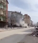 ببینید | لحظه وحشتناک فروریختن یک ساختمان در زلزله دیروز ترکیه