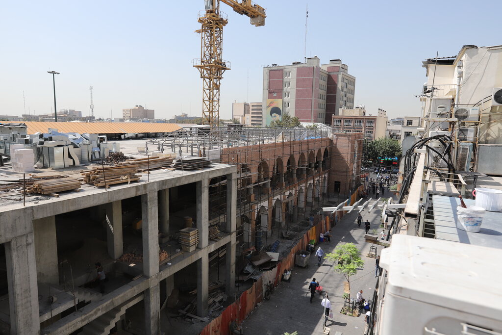 میدان امام خمینی(ره)؛ میزبان بلدیه سابق