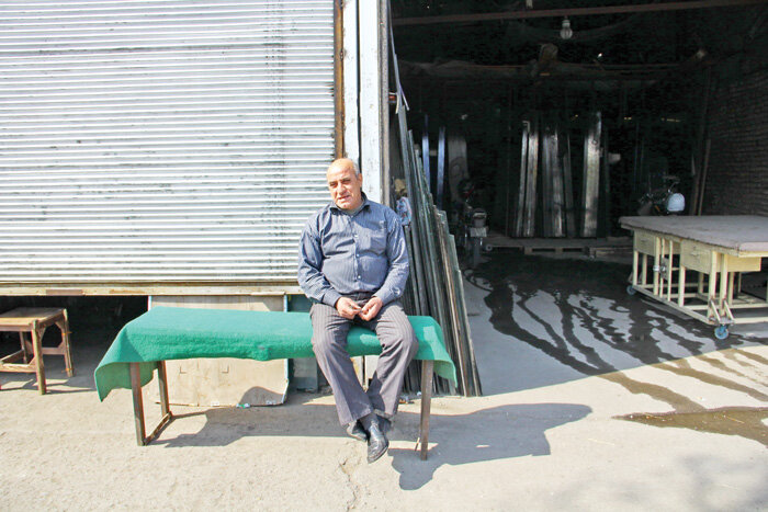 خیابان شیشهای پایتخت کجاست؟