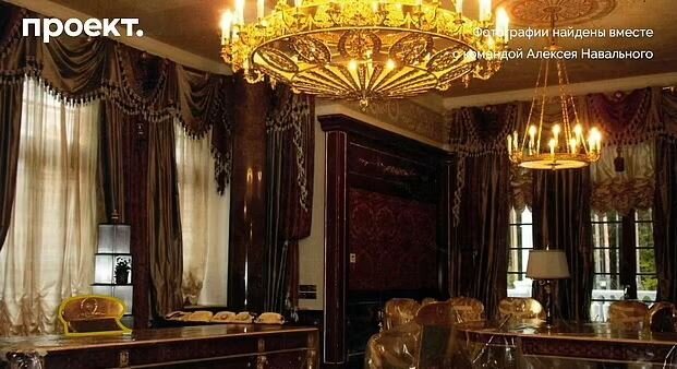 تصاویر | زندگی مخفیانه پوتین در قصر والدای در کنار همسر و فرزندان | سفر پوتین سفر به این مخفیگاه با قطار زرهی شخصی