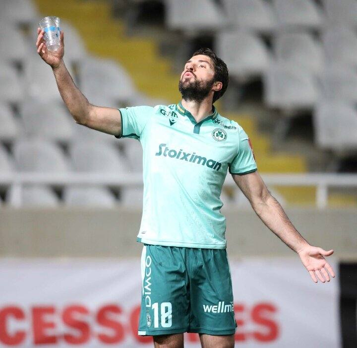 شادی جنجالی فوتبالیست ایرانی در اروپا جهانی شد