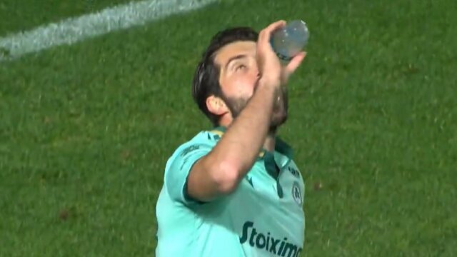 شادی جنجالی فوتبالیست ایرانی در اروپا جهانی شد