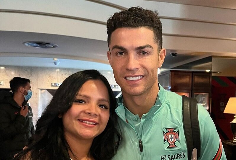 عکس| دختر ونزوئلایی تمرکز رونالدو در عربستان را به هم ریخت | ادعای جنجالی؛ فکر کردم فقط با هم عکس می گیرم اما...