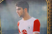 ببینید | لحظه مرگ دلخراش فوتبالیست سرخپوش در تهران | آخرین ضربه سر بازیکن فوتبال برای دفاع از تیمش را ببینید