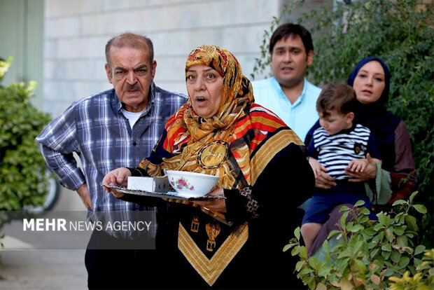 عکس | بازیگر زن ایرانی: من ثروتمندترین بازیگر جهانم