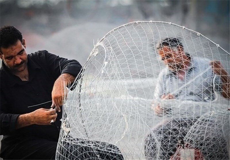 تماشای گرگوربافی در سواحل خلیج فارس | پیدا کردن مسیر صید از روی ستارهها تا جی. پی. اس | صیادی با قفس به قدمت بندرنشینی