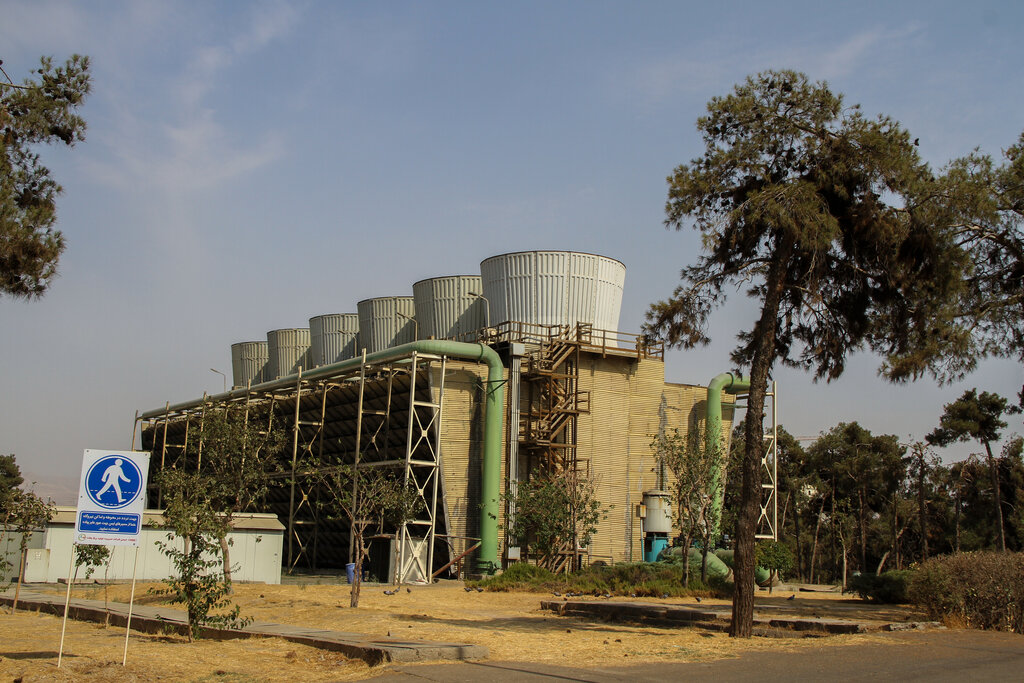 روزگار رفته بر نیروگاه قدیمی برق بعثت | هر کس برق اضافه مصرف کند، پول کمتری پرداخت میکند!