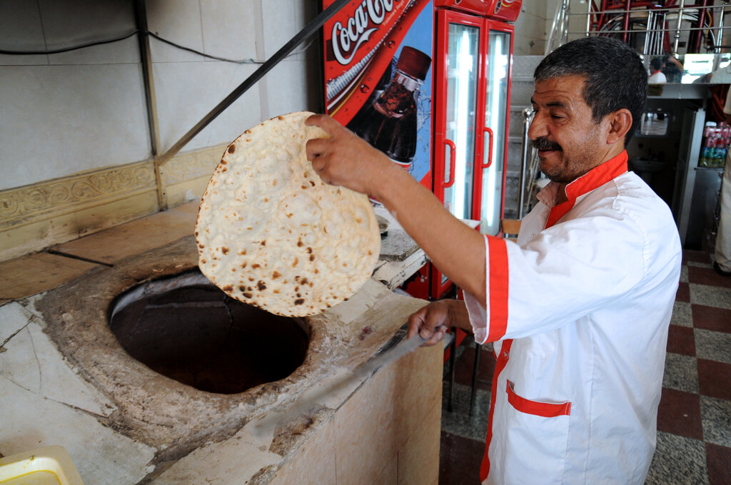 بفرمایید با جگرخورهای قهار میدان بهمن آشنا شوید! | شیش سیخ جیگر، سیخی چند هزار؟
