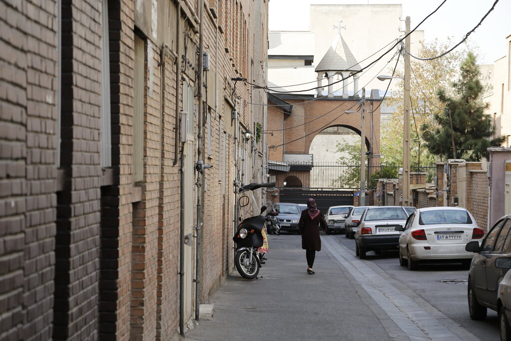 کوچه هلند؛ یادگار ملکه جولیانا | وقتی لرزه به جان بوئینزهرا افتاد