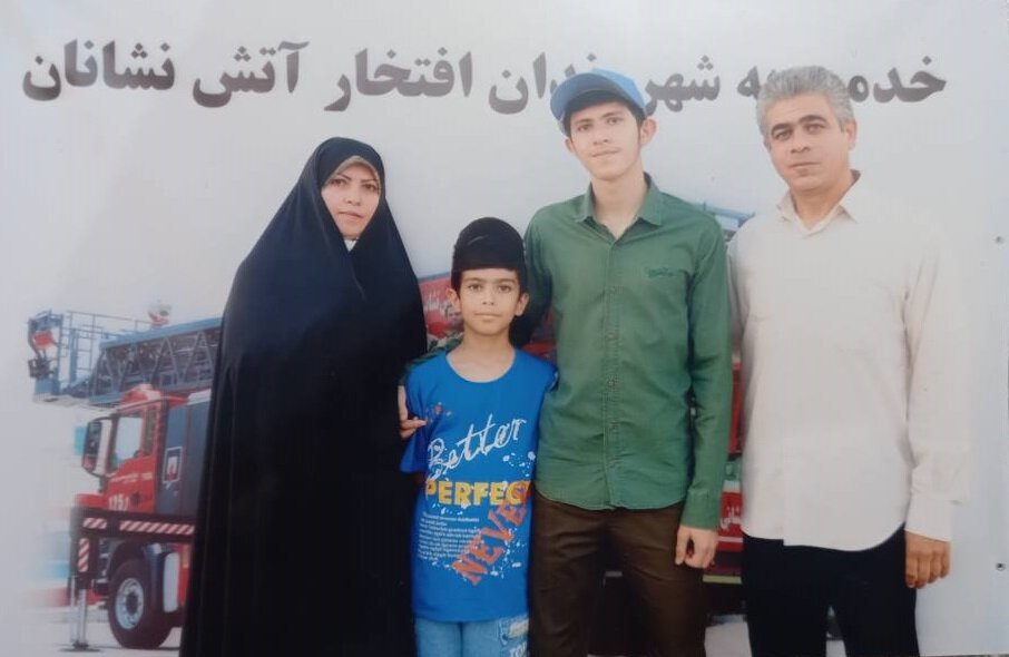 قهرمان محله | خداحافظ همسایه قهرمان! + تصویر دلنوشته کودکانه امیرمهدی برای پدر فداکار و مهربانش