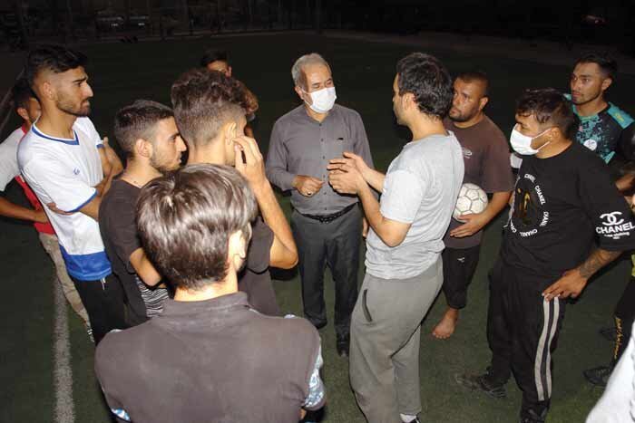 قهرمان محله | یک محله به اسمش قسم میخورند