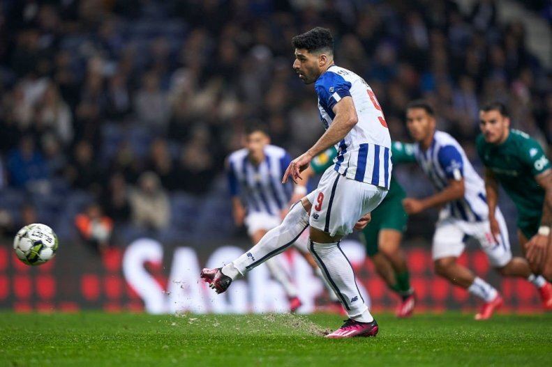 طارمی خیلی فوری زهرش را ریخت | ستاره ایرانی ناجی پورتو شد و به کورس آقای گلی برگشت