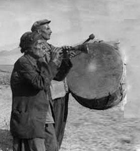 خوشامدگویی کردستانیها با طنین نوای «مرحبا مرحبا رمضان» | روایت دورانی که مردم با شلیک توپ افطار میکردند