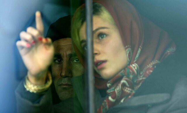 تصاویر | محسن تنابنده طی یک روز ۳ هزار نفر را به سینما کشاند
