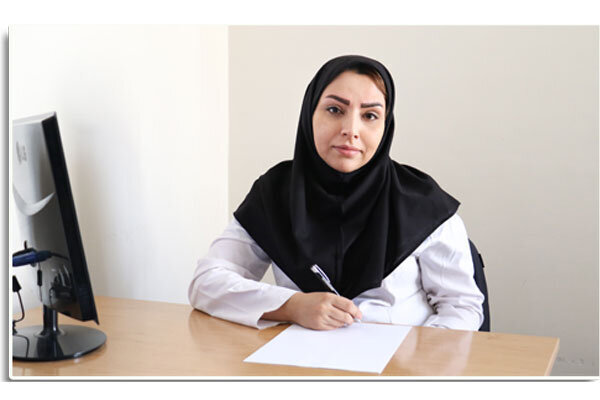 آمار بیماران سرپاییِ کرونا ۲ برابر شد | نگران افزایش آمارها در تعطیلات نوروز هستیم | کرونا دارند و میگویند سرما خوردهایم! | وارد پیک جدید شدیم؟