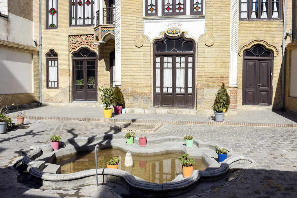 خانه مینایی