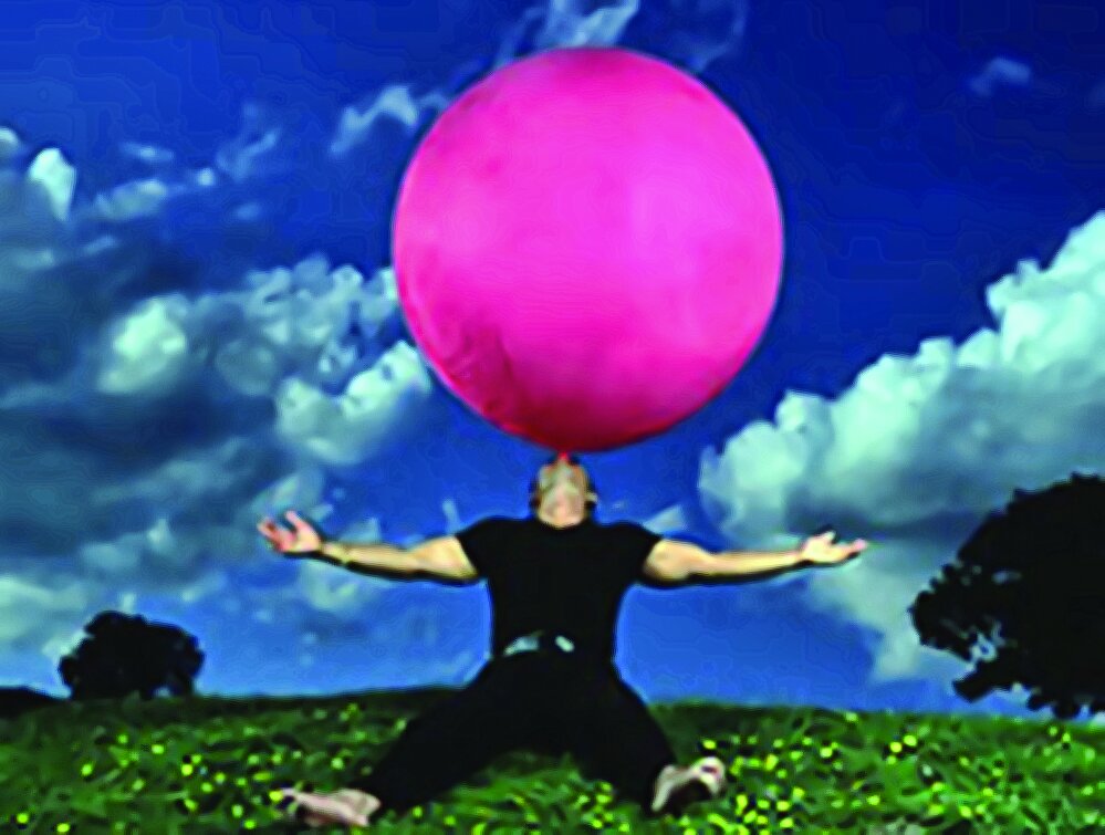 تصاویری از قویترین مردان دنیا | این ایرانی که در جمع قویترین مردان جهان است را همهتان میشناسید | یک پسر ۵ ساله در جمع قویترین افراد روی زمین!