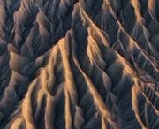 تصاویری ماورایی از نقش برجسته‌های صخره‌ای در یوتای آمریکا
