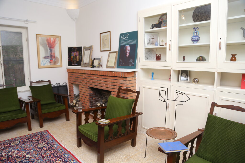 گشت و گذار میان یادگارهای جلال در دزاشیب