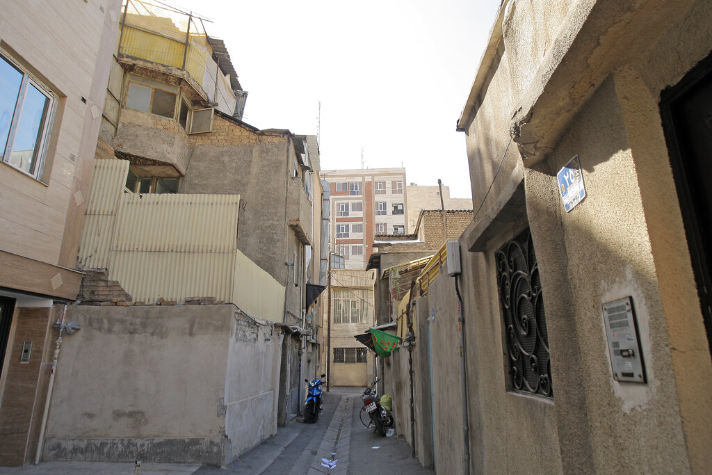 رمزگشایی از راز قلعهای در شمال تهران | اینجا روزگاری خانه کارگرها بود