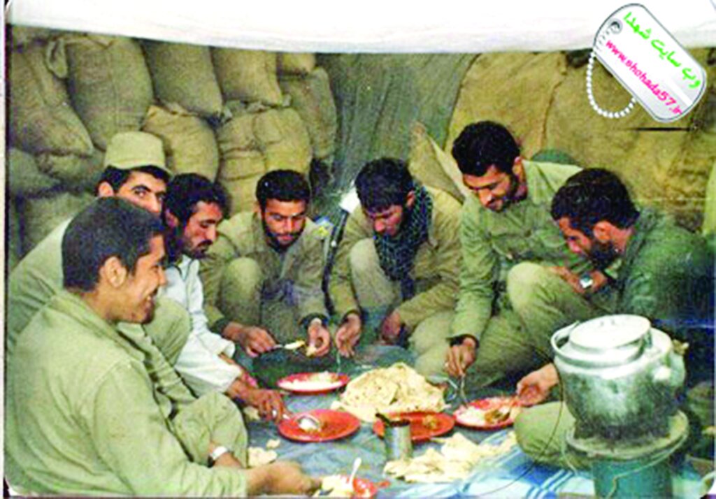 رزمندگان دفاع مقدس روایت میکنند | روزهداری در سنگر