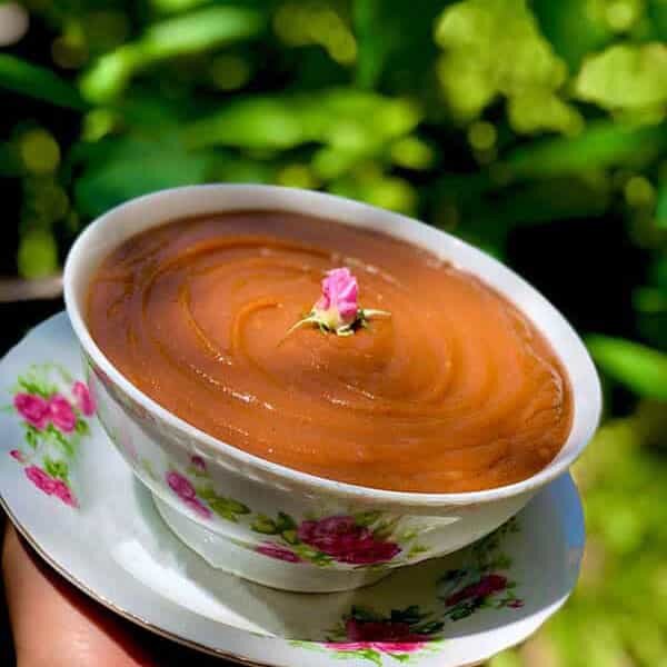 قصه شنیدنی دایرهزنگی حاجیفیروز و ماجرای شنبهگردی | از آوازهای کوچهباغی تا آشتیکنان در حمام